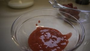How to Make Cranachan, the Delicious King of Scottish Desserts 4 Raspberry Puree