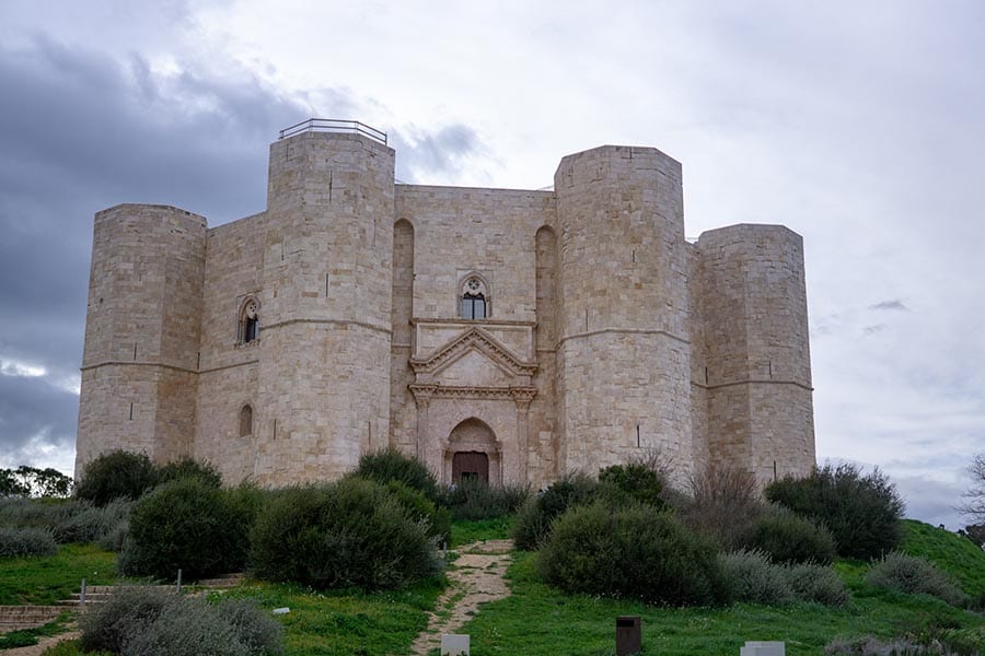 25 of the Best Castles in Italy 21 Castel del Monte Puglia