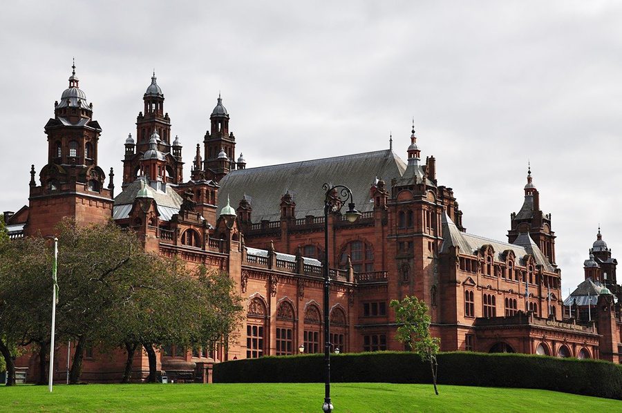 The Absolute Best Cities In The Uk To Visit With Map 8 Glasgow's Kelvingrove Art Gallery - red brick building