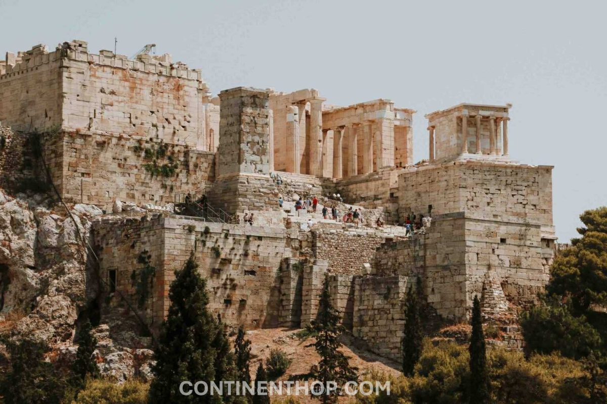13 Amazing Unesco Sites In Greece: Ancient Ruins, Monasteries &Amp; More (With Map) 4 The ruins of the Acropolis one of the UNESCO sites in Greece