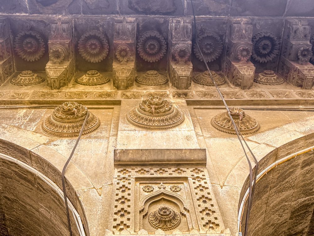 Things to Do in Burhanpur, Madhya Pradesh – History, Forts & Hidden Gems 6 Jama Masjid Detail