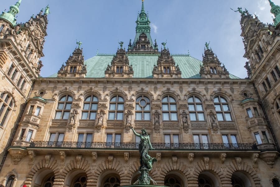Enjoy An Amazing 48 Hours In Hamburg - What To Do With Your Time 10 Rathaus 2